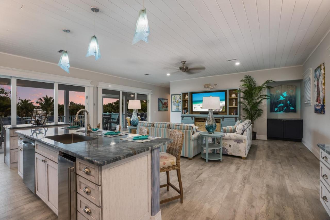 Snook Lookout - 211 Oak Ave Villa Anna Maria Exteriör bild